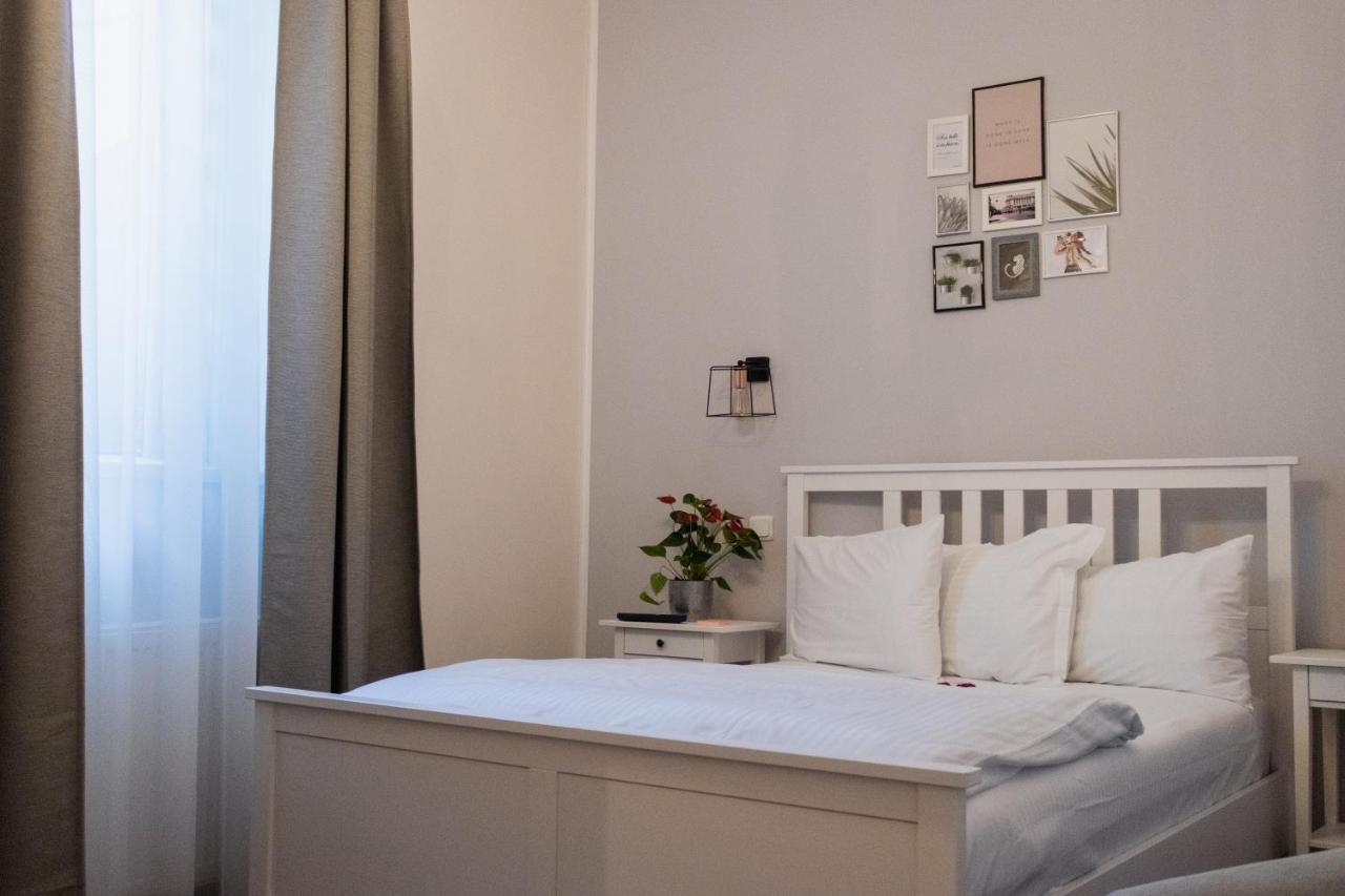 Maison 33 Bukarest Kültér fotó