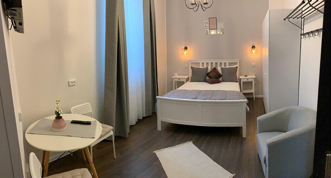 Maison 33 Bukarest Kültér fotó